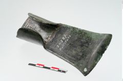 Foto von Bronzeschaftlappenbeil (NHMW-PRAE-024287)